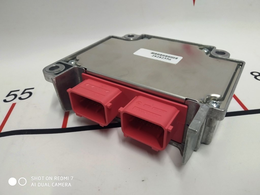 4 Steuergerät AIRBAG Tesla Modell S 1005273-00-G